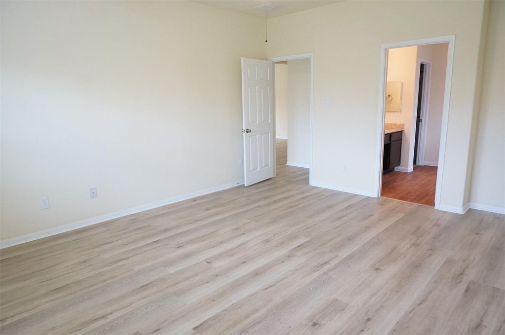 2622 Whitetip Court - Photo 15