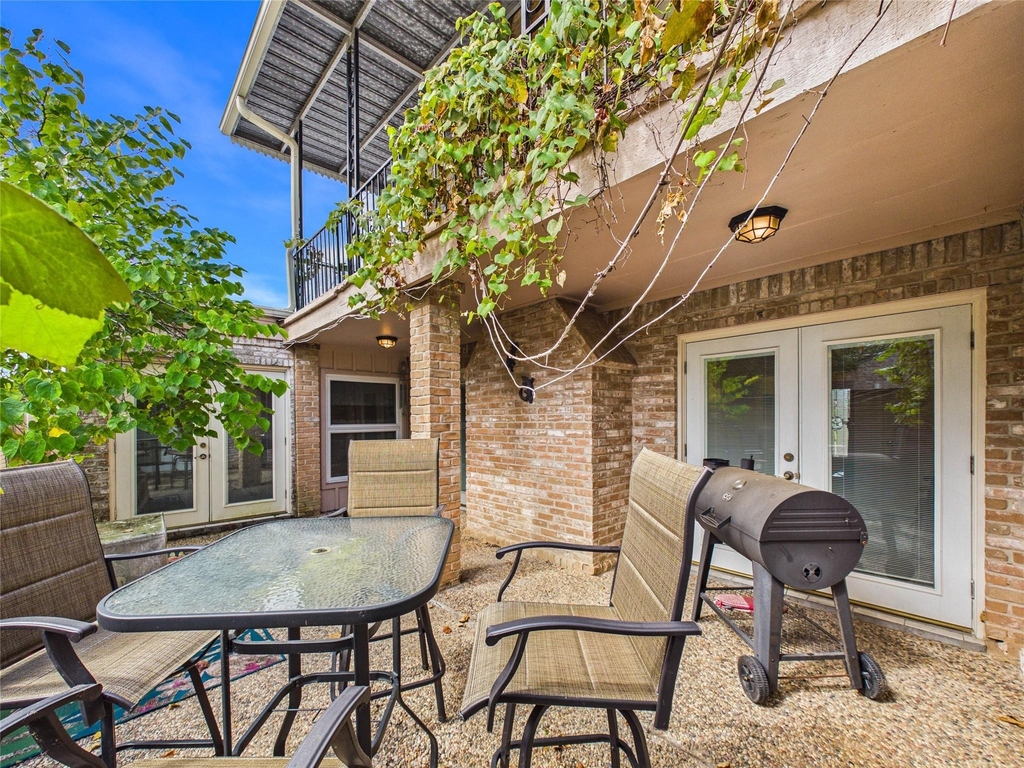 2719 Olympia Drive - Photo 10