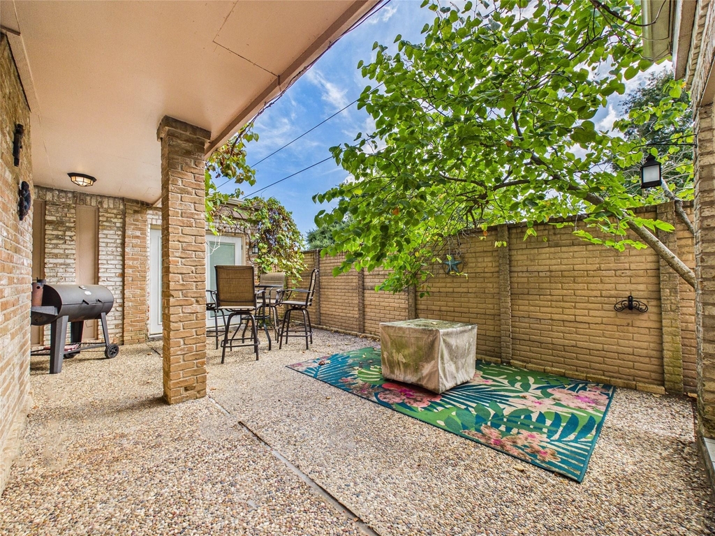 2719 Olympia Drive - Photo 8
