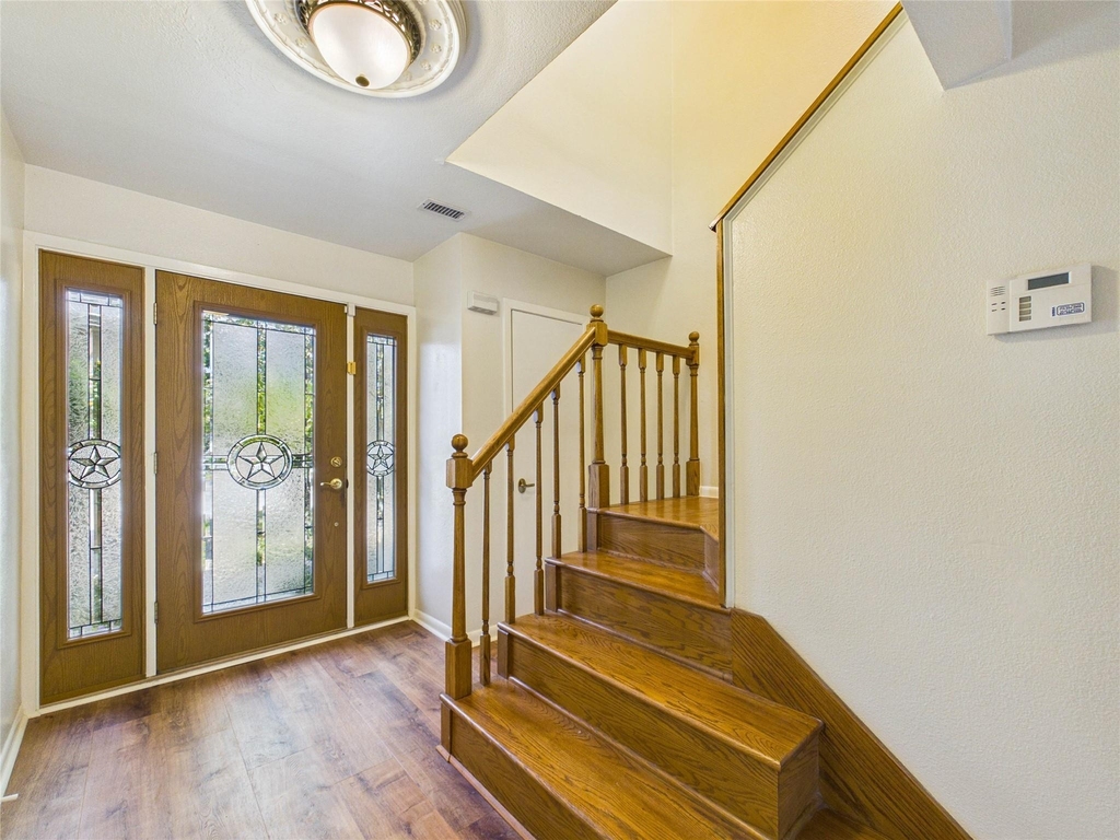 2719 Olympia Drive - Photo 12
