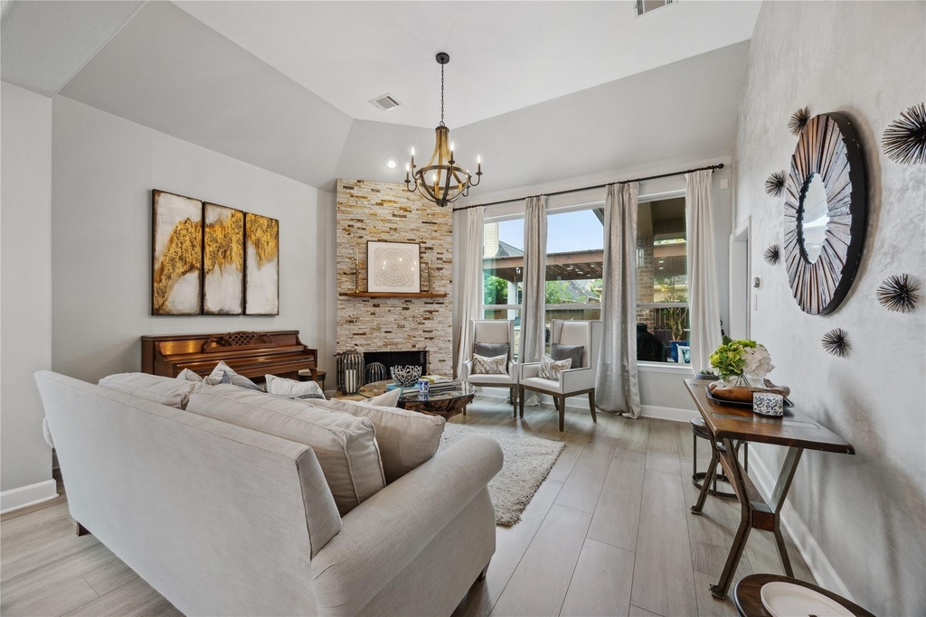 8146 Little Scarlet Street - Photo 9