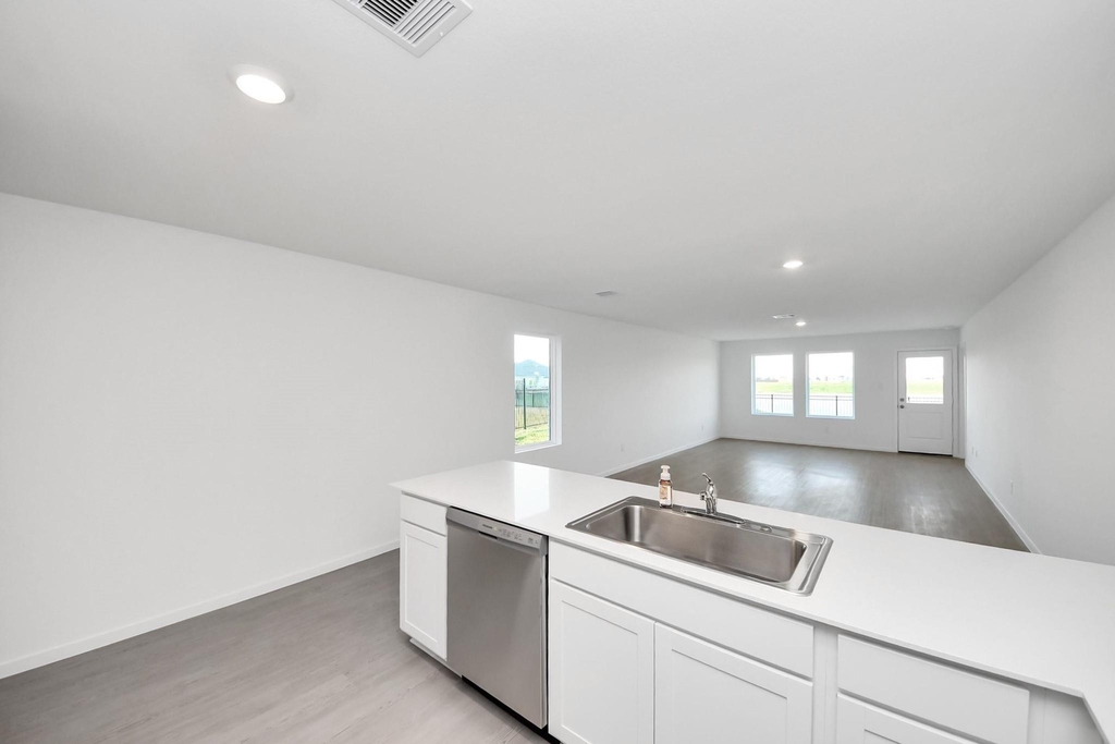 3096 Sunset Glory Drive - Photo 25