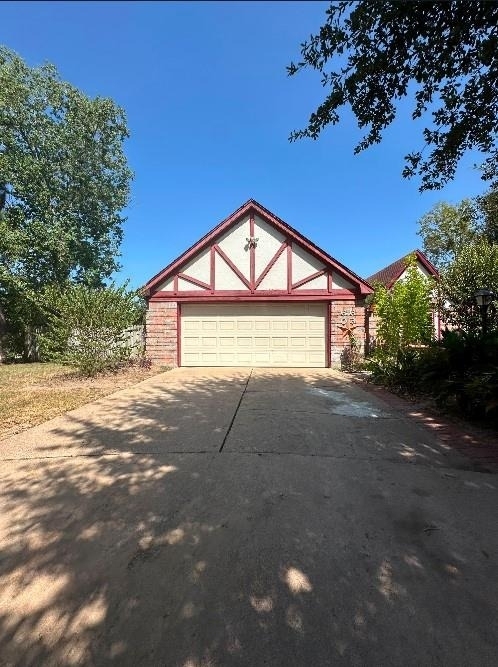 6603 Crakston Street - Photo 1