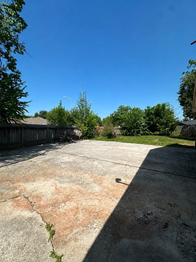6603 Crakston Street - Photo 24
