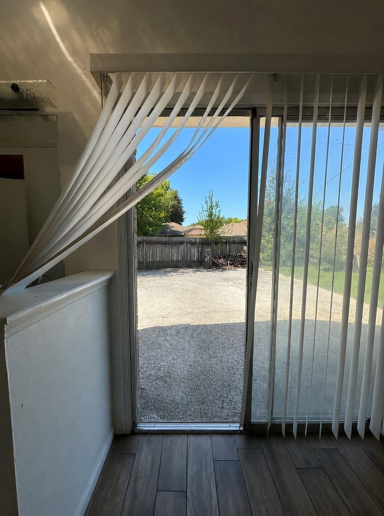 6603 Crakston Street - Photo 22