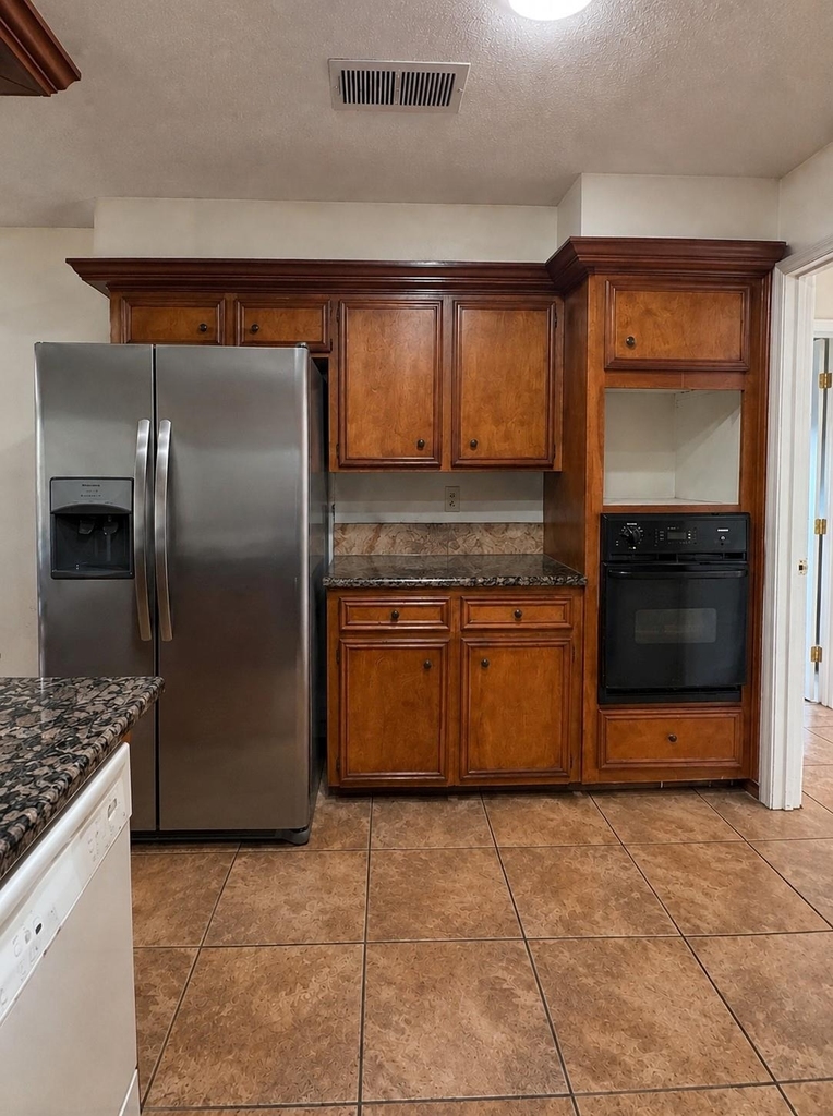6603 Crakston Street - Photo 7