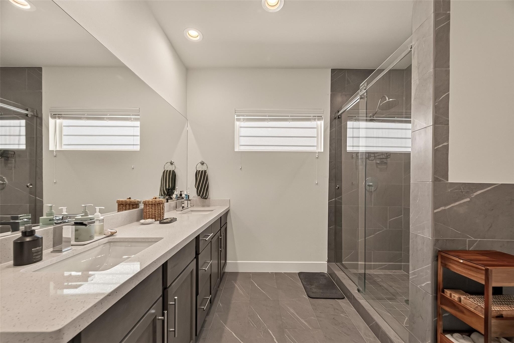 5912 Haring Lane - Photo 8