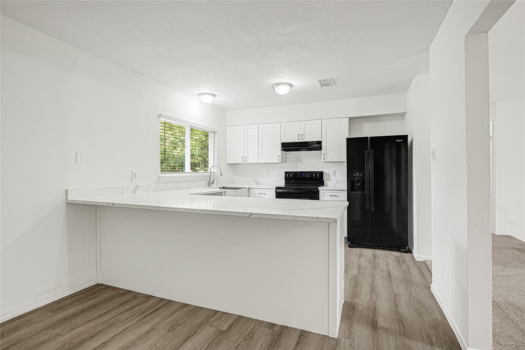 8610 Timber View Drive - Photo 15