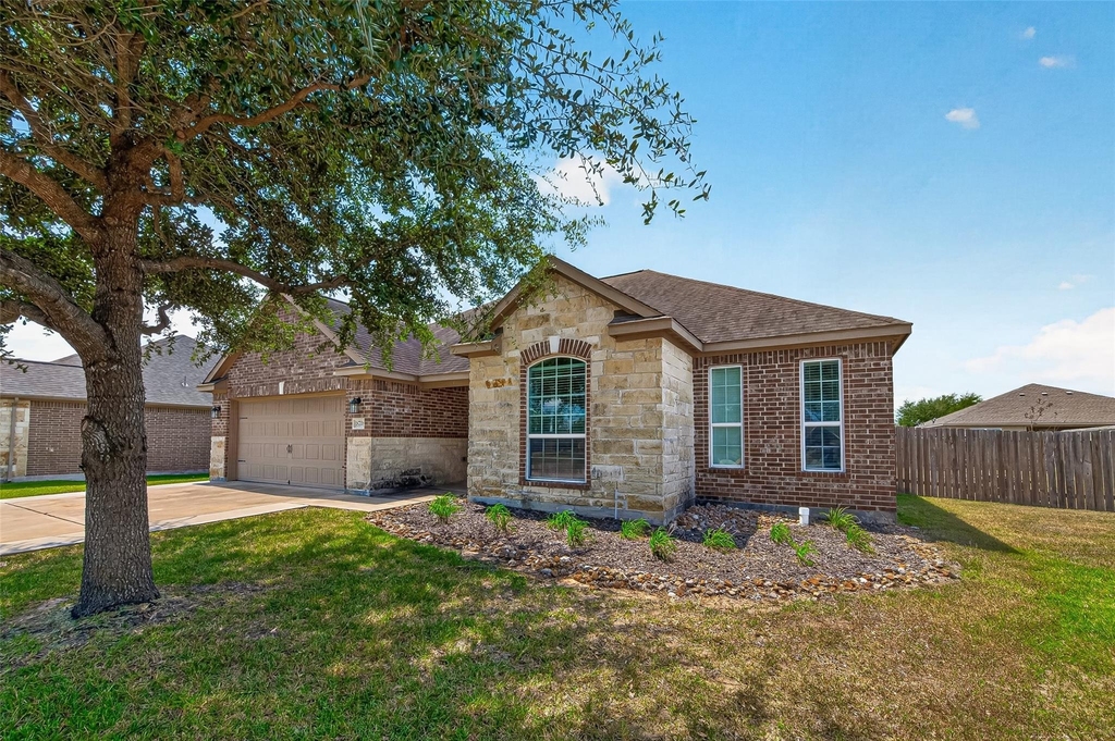 18708 Wichita Trail - Photo 1