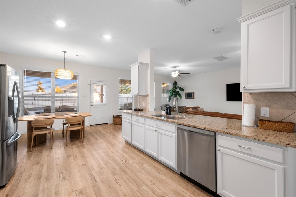 18426 White Stallion Lane - Photo 17
