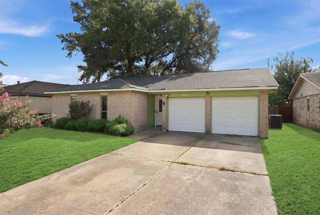 8614 Sherrywood Drive - Photo 1