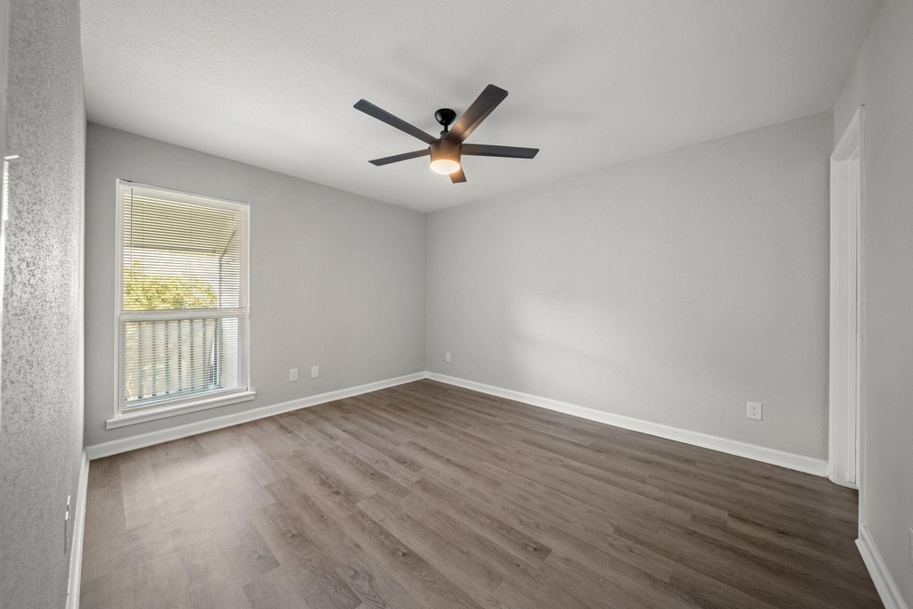 13151 Walden Road - Photo 10