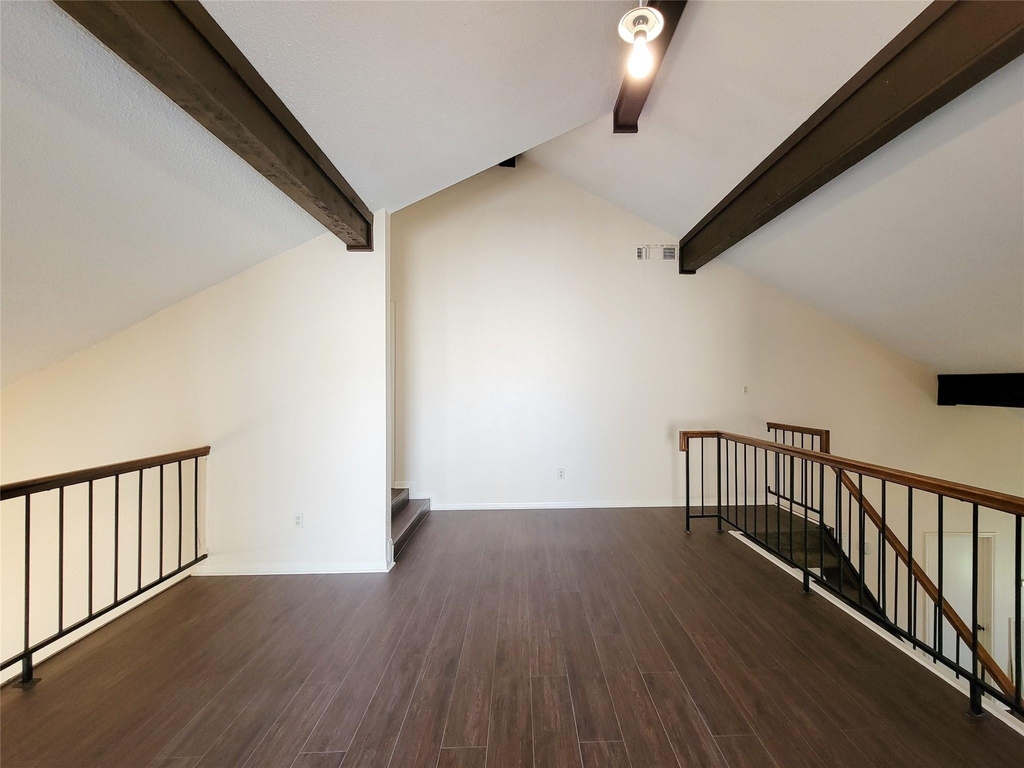 1210 New Tree Lane - Photo 7