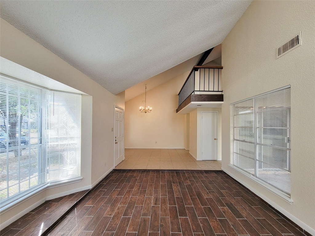 1210 New Tree Lane - Photo 3