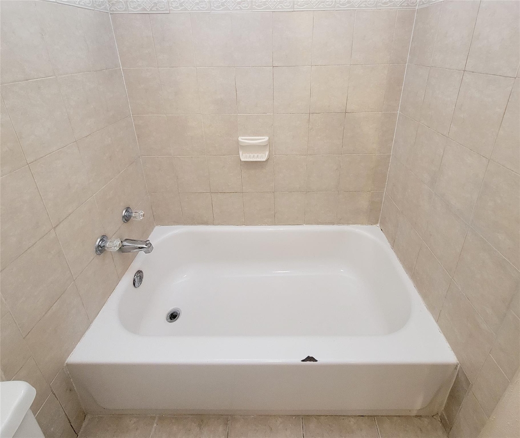 1210 New Tree Lane - Photo 23