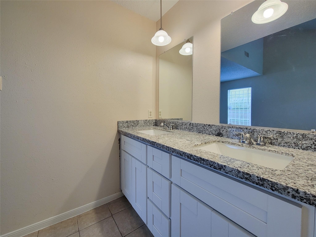 1210 New Tree Lane - Photo 17