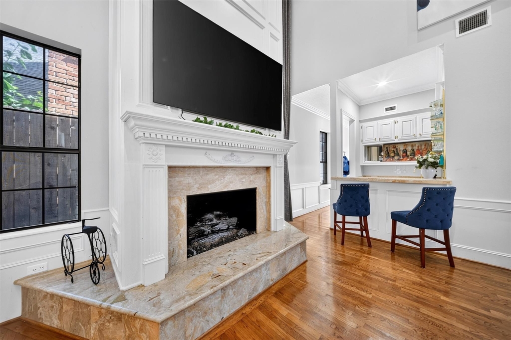 2510 Potomac Drive - Photo 8