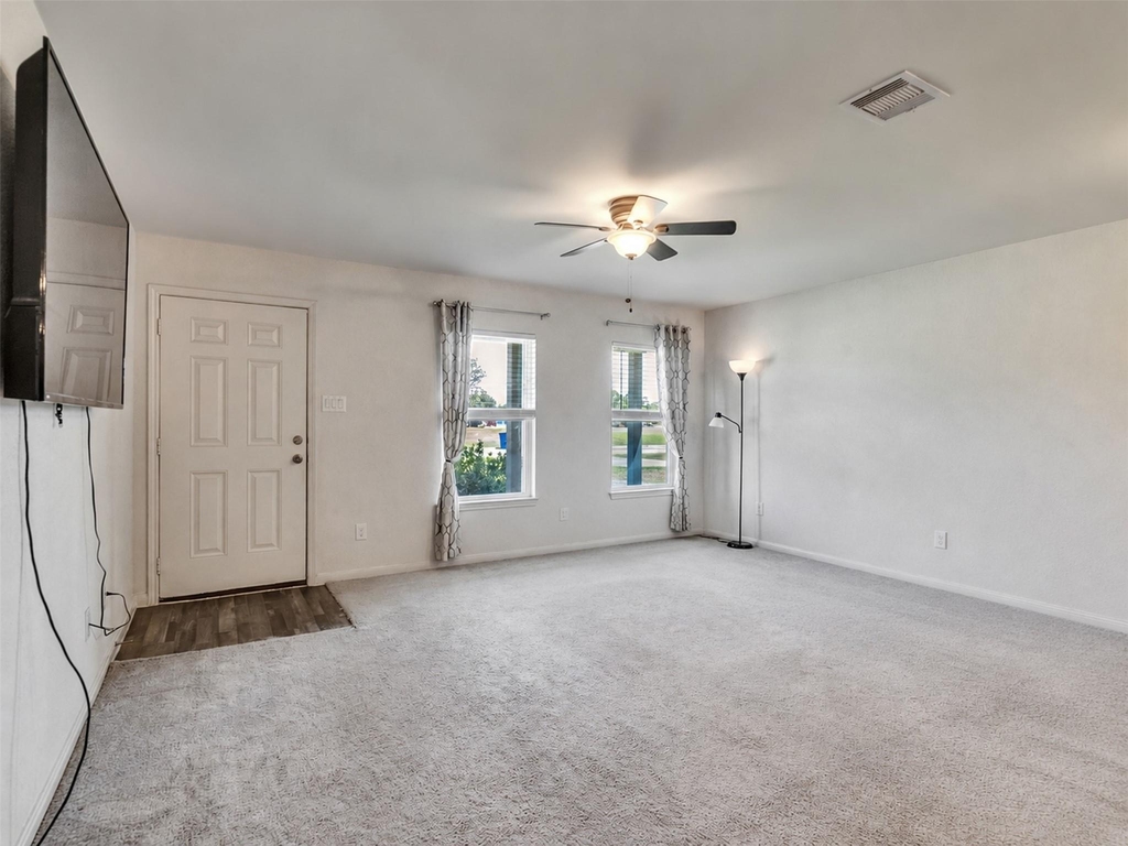 2029 6th Street - Photo 5