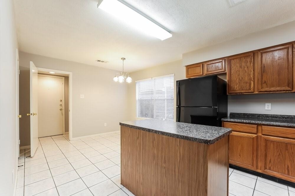 10326 Timberloch Drive - Photo 5