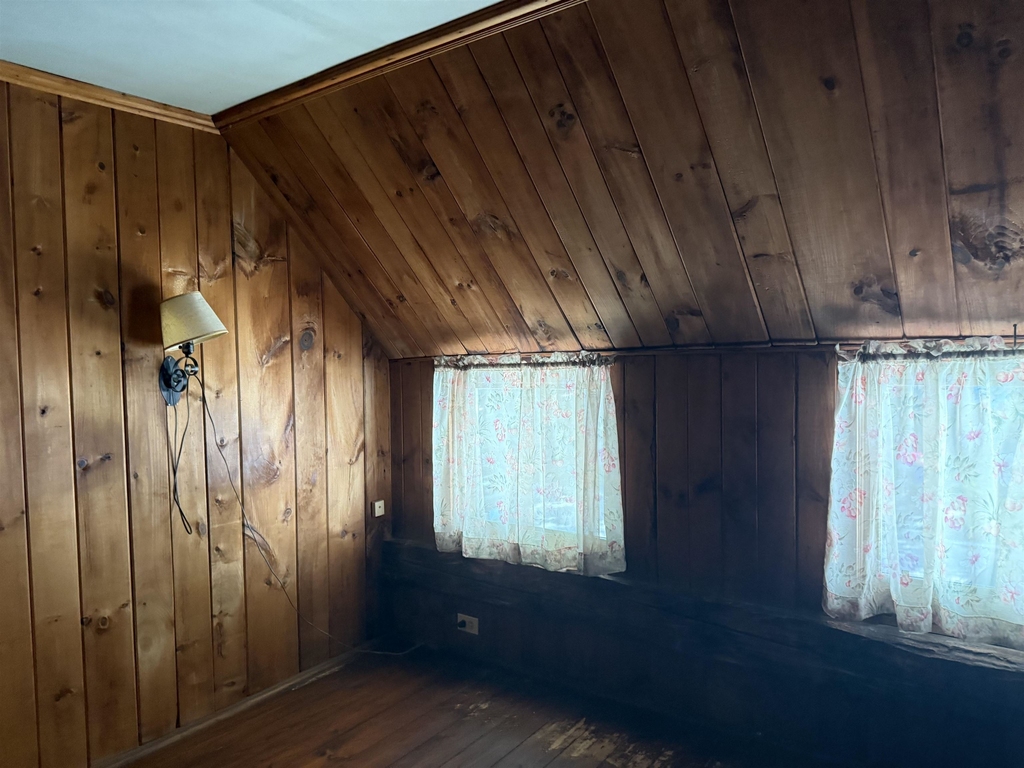 572 S Main - Photo 4