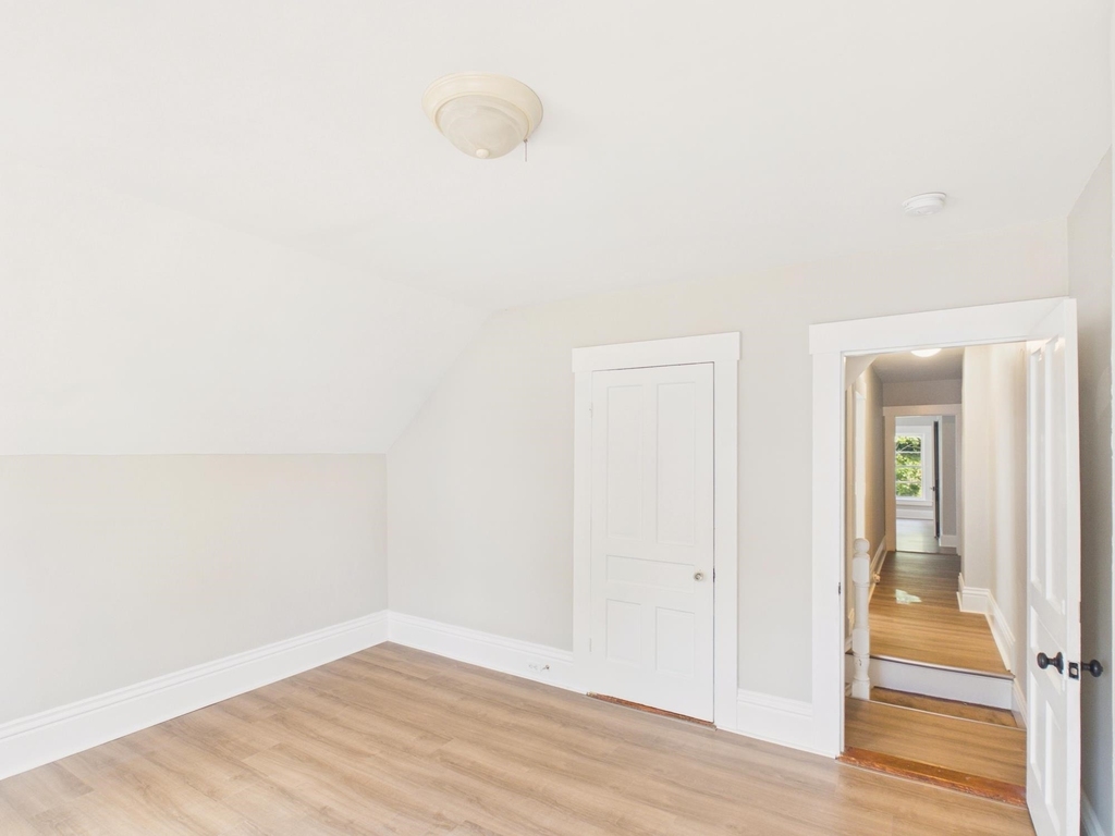 6 Waverly - Photo 20
