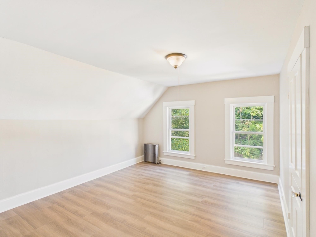 6 Waverly - Photo 24