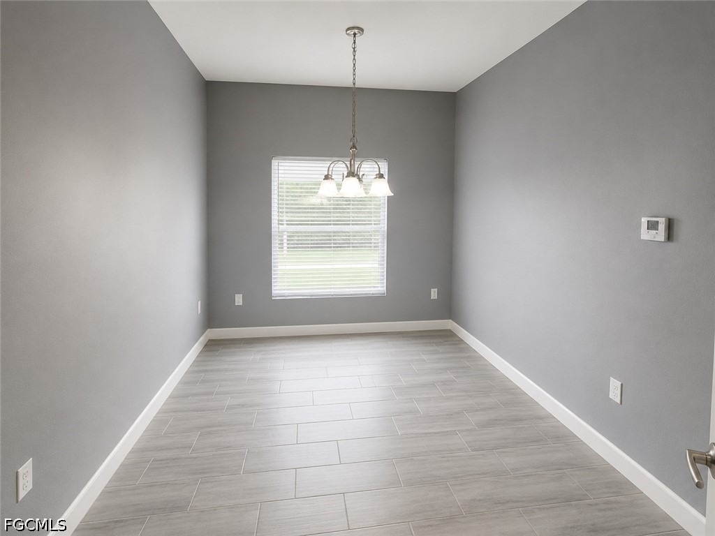 2422 Mae Avenue S - Photo 6