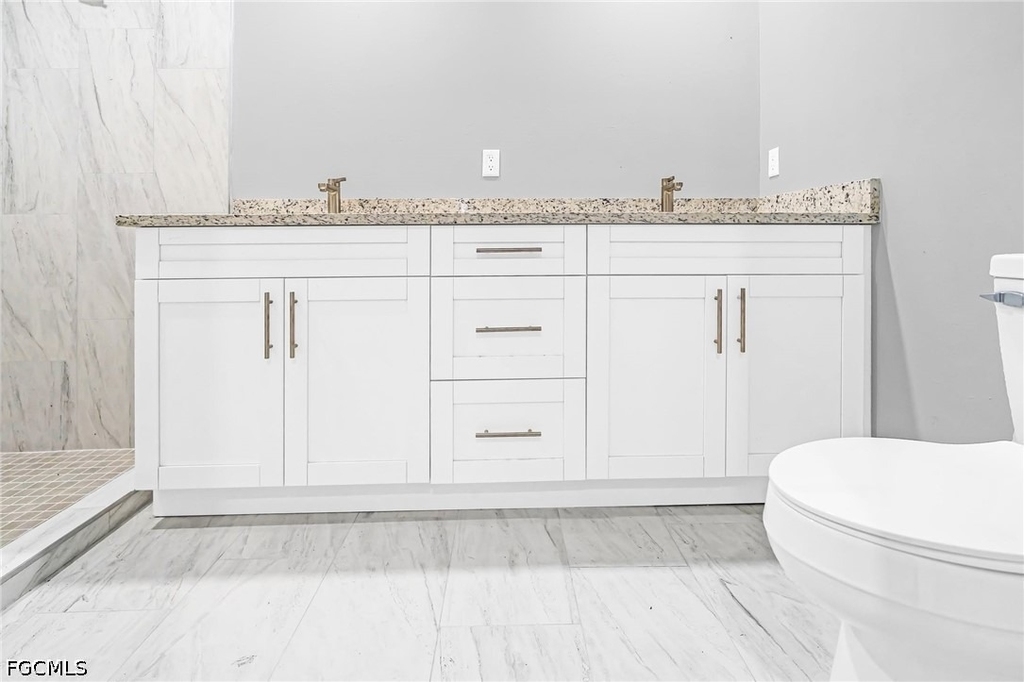 3510 S Grimsley Court - Photo 6