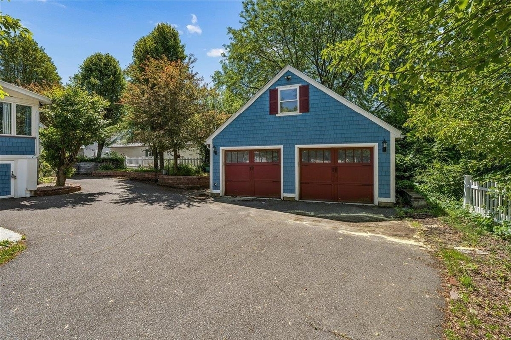564 River - Photo 50