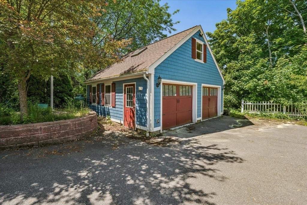 564 River - Photo 51