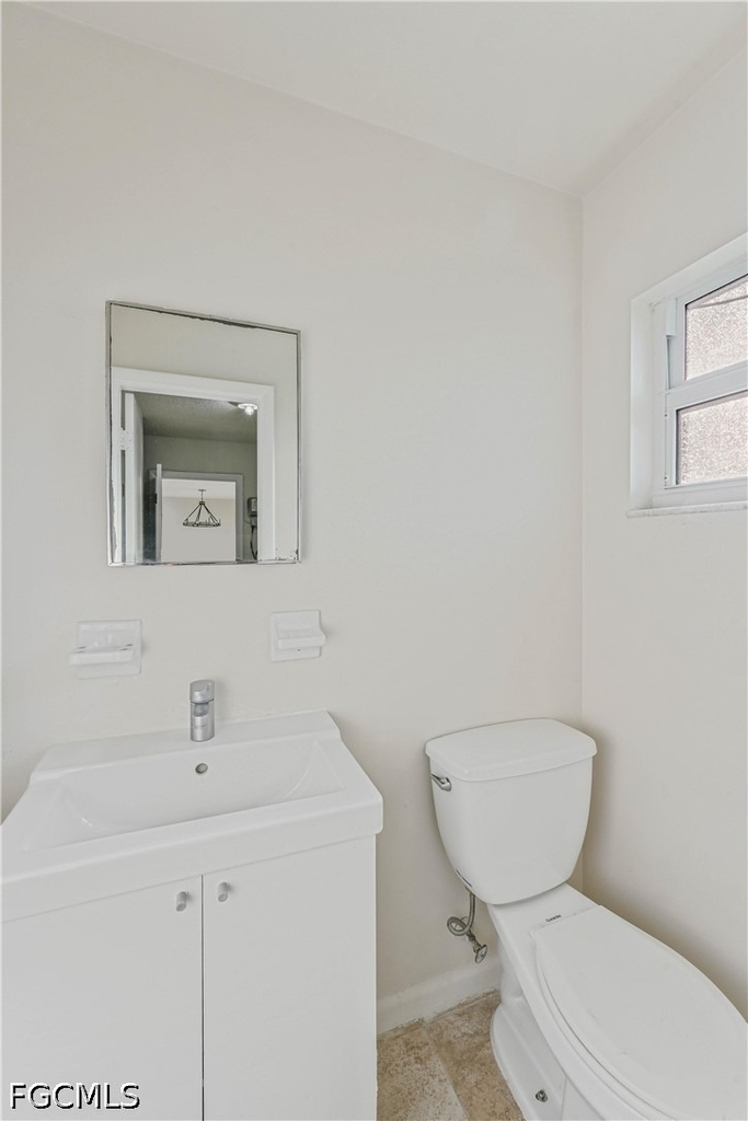 208 Norwich Avenue - Photo 9