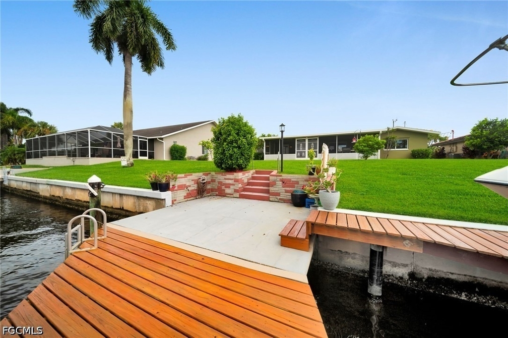 1207 Se 40th Terrace - Photo 4