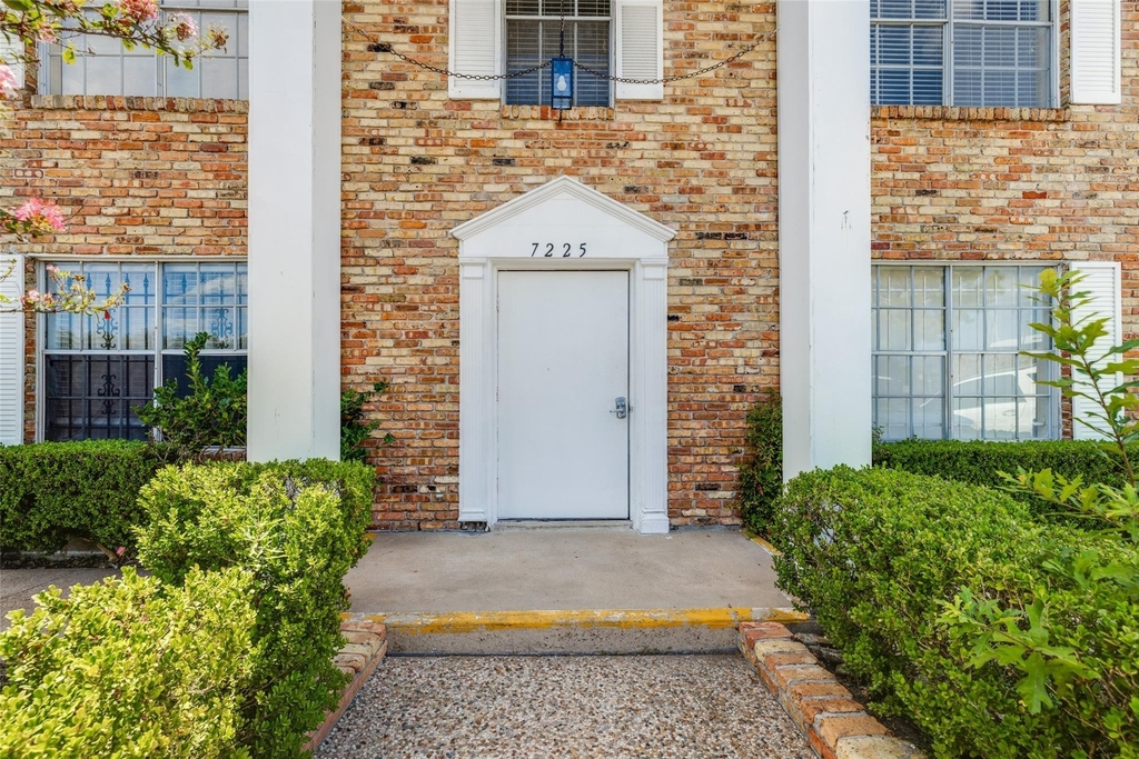 7225 Beechnut Street - Photo 27