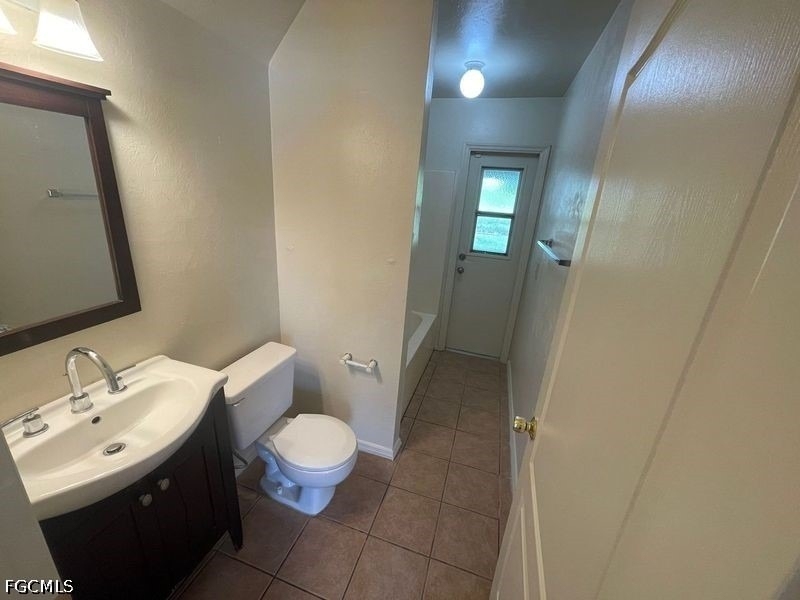 445 Candlewick Circle W - Photo 13