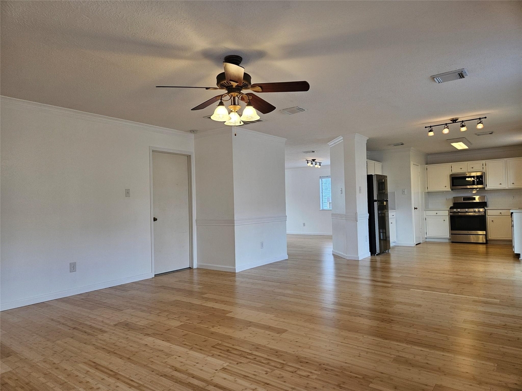 22610 August Leaf Drive - Photo 10