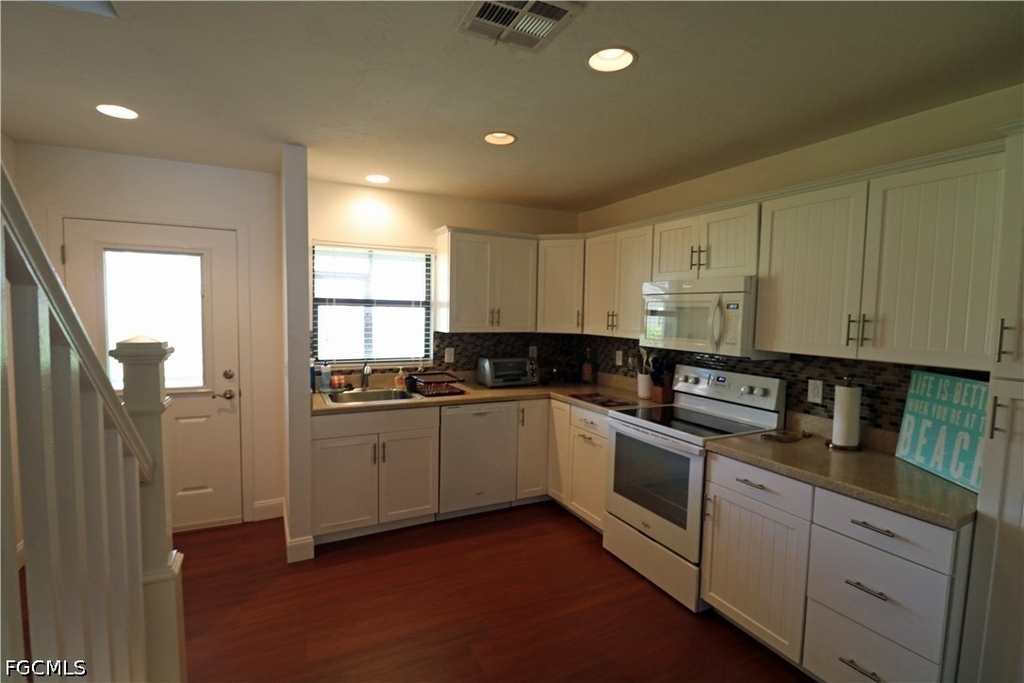 9639 Eaton Gardens Lane - Photo 24