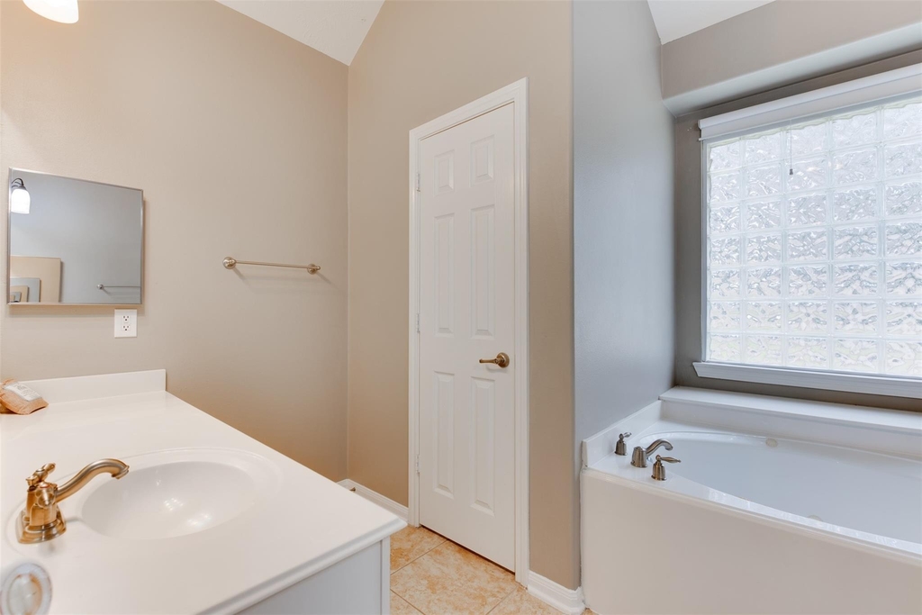 7131 Sundance Meadows Lane - Photo 20