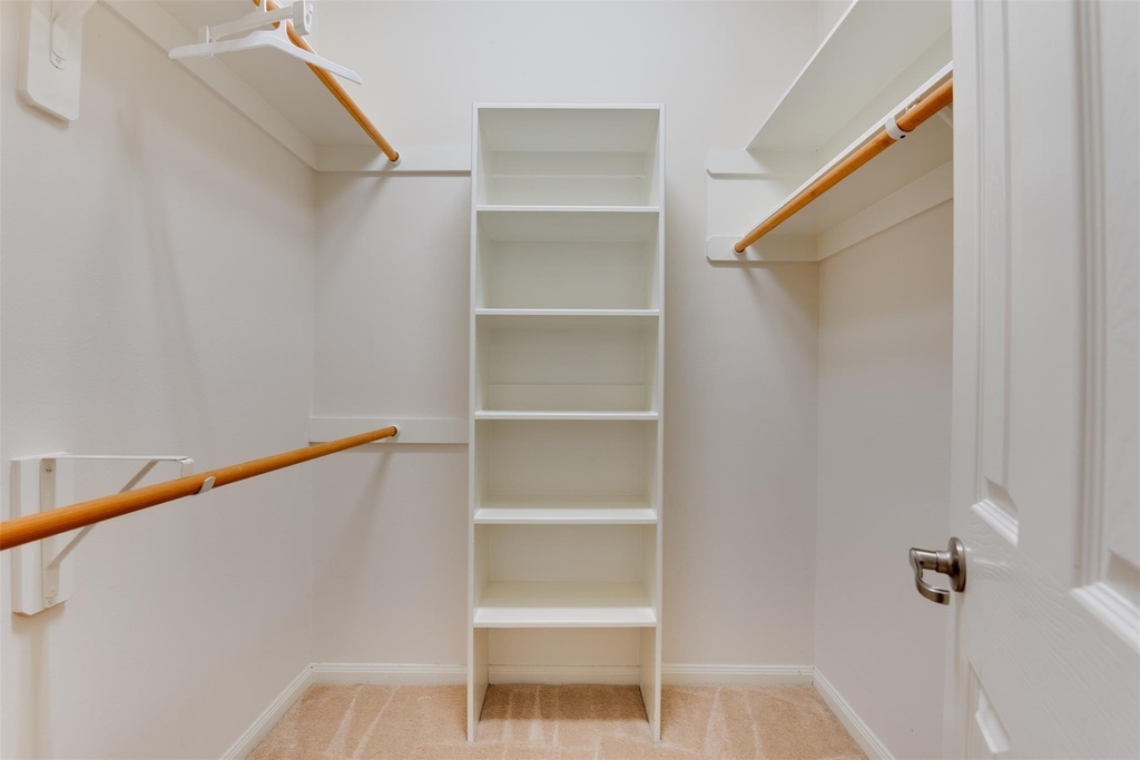7131 Sundance Meadows Lane - Photo 23