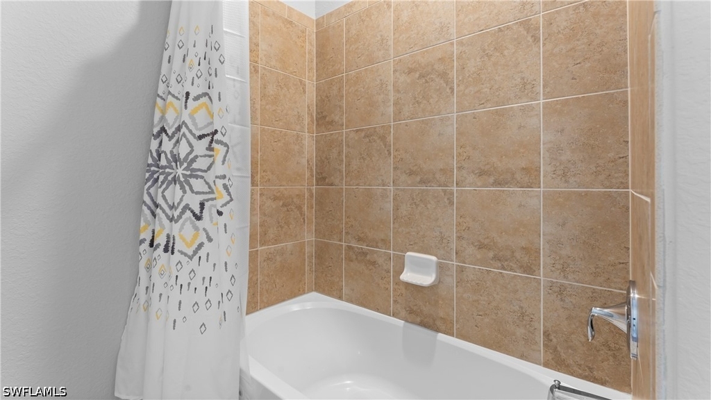 9727 Acqua Court - Photo 11