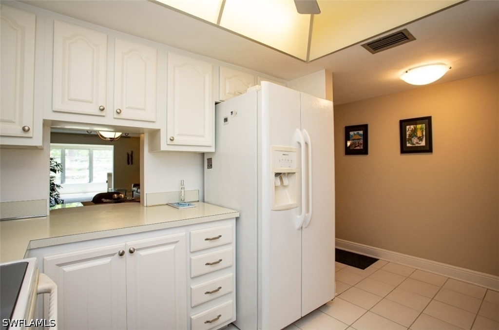 315 Saint Andrews Boulevard - Photo 2