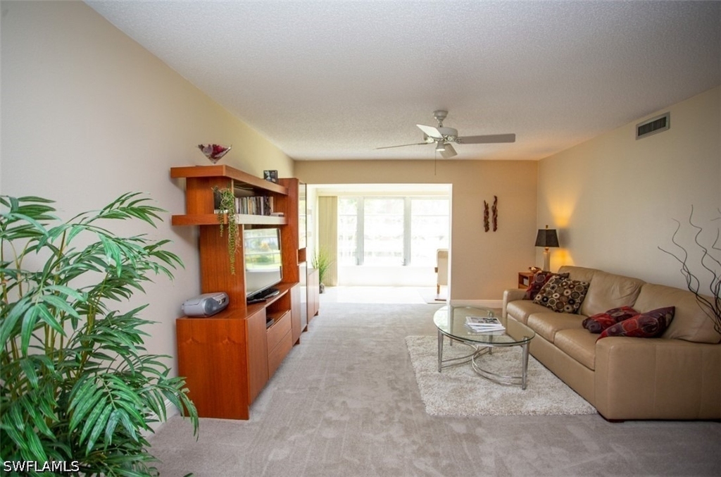315 Saint Andrews Boulevard - Photo 6