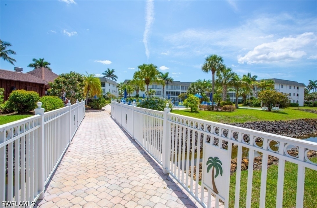 315 Saint Andrews Boulevard - Photo 27