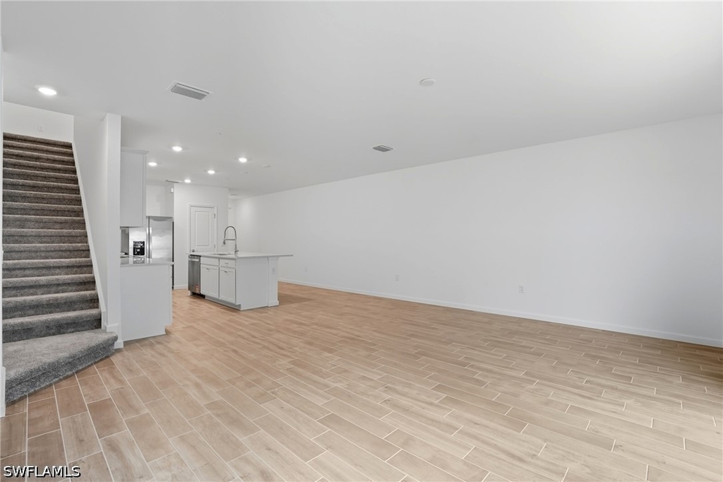 27881 Radiant Court - Photo 8