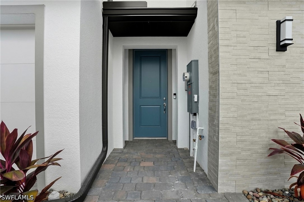 27881 Radiant Court - Photo 3