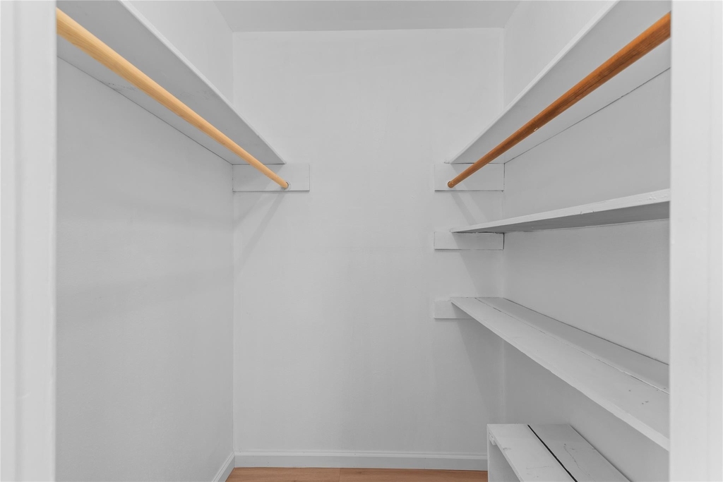 5607 Viking Drive - Photo 14