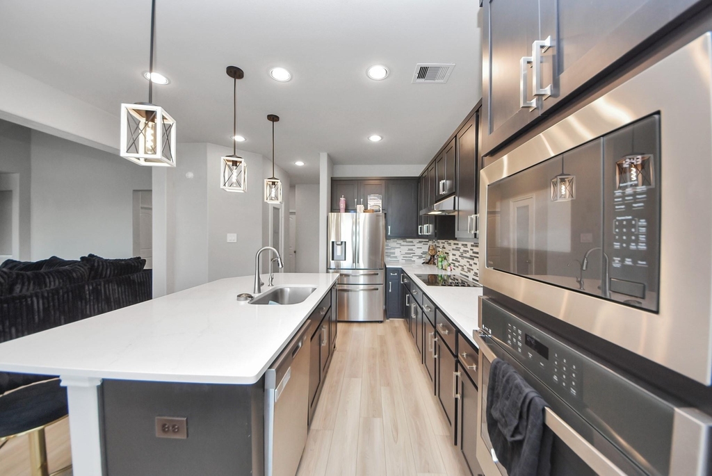 16735 Rockwall Street - Photo 8