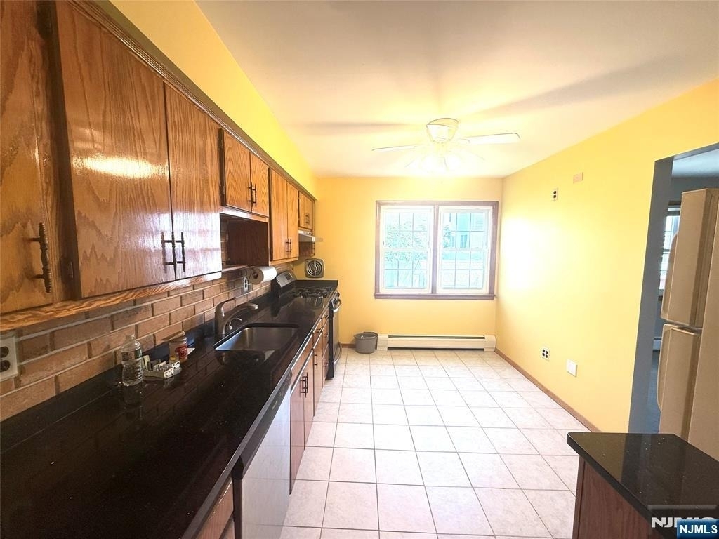 33 Kossuth - Photo 5