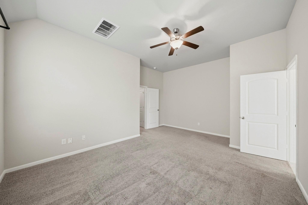 8734 Laurel Crest Drive - Photo 18