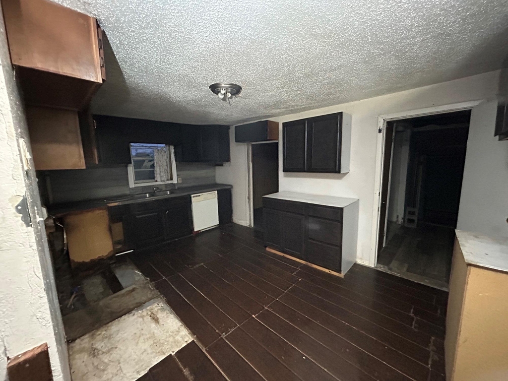 221 S Central Avenue - Photo 25