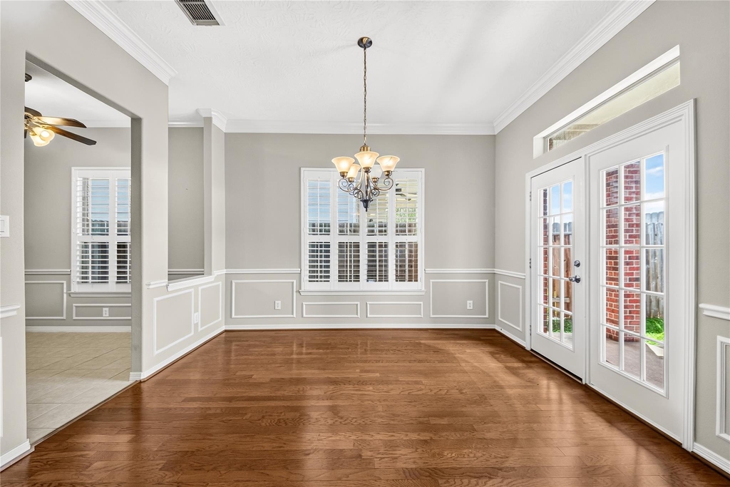 1470 Sherwood Park Circle - Photo 17